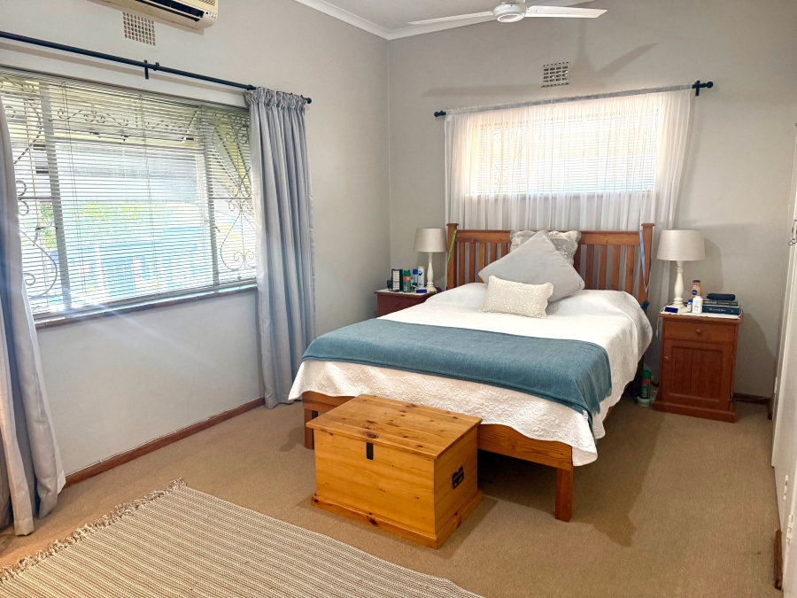 4 Bedroom Property for Sale in Amandelrug Western Cape